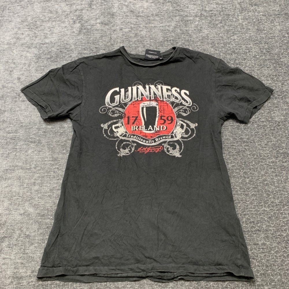 Vintage Guinness 1759 Ireland T Shirt Mens Medium Black Crew Neck Graphic Print